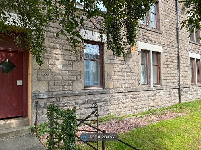 2 Bedroom Flat To Rent In Abbotsford Place, Dundee, DD2