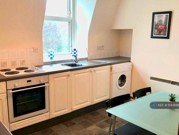 1 Bedroom Flat To Rent In Whitehall Place, Aberdeen, AB25