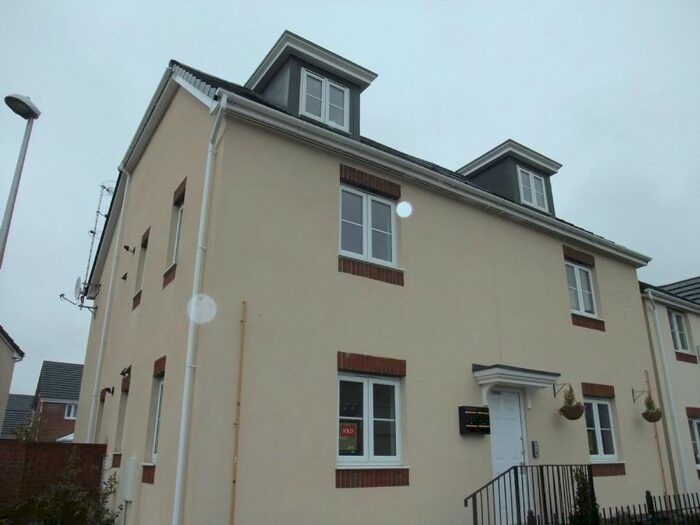 2 Bedroom Flat To Rent In Marcroft Road, Port Tennant, Swansea, SA1