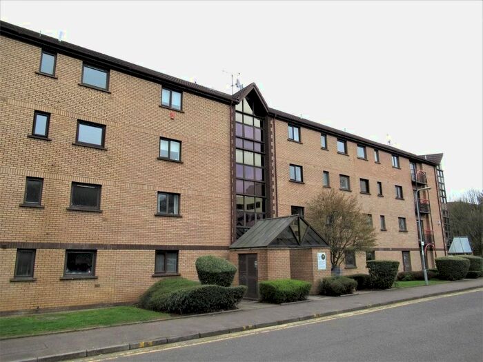 1 Bedroom Flat To Rent In Riverview Drive, The Waterfront, Glasgow, G5