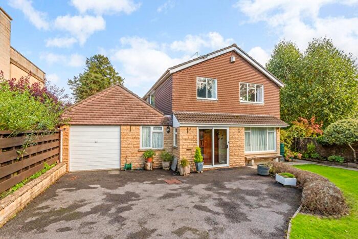 4 Bedroom Detached House To Rent In Park Gardens Bath, BA1