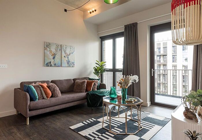 1 Bedroom Flat To Rent In The Robinson, Wembley Park, HA9