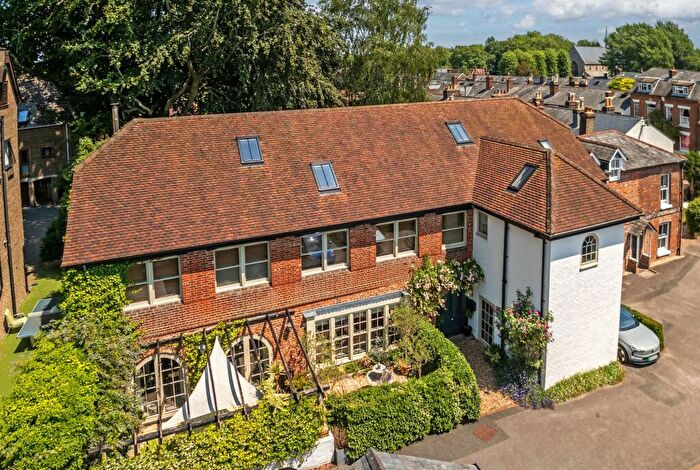 4 Bedroom Detached House For Sale In Parchment Street, Winchester, SO23