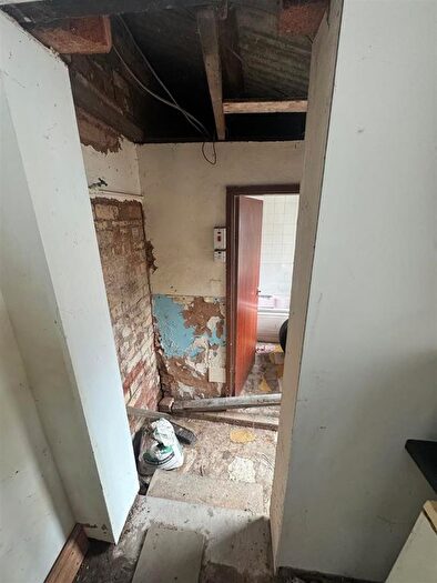 2 Bedroom Property For Sale In Sabell Road, Smethwick, B67