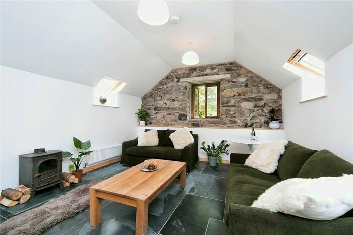 1 Bedroom Barn Conversion For Sale In Brithdir, Dolgellau, LL40
