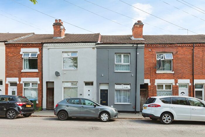 3 Bedroom Terraced House For Sale In St. Elizabeths Road, Coventry, CV6