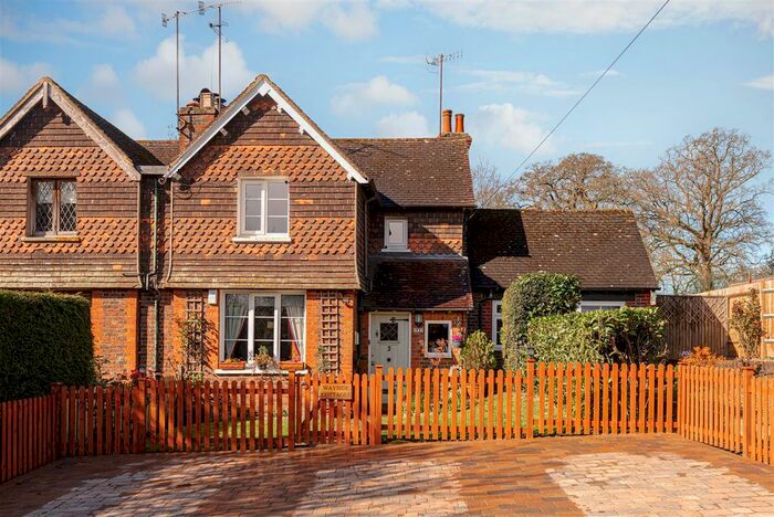 2 Bedroom End Of Terrace House For Sale In Norwood Hill Road, Charlwood, Horley, RH6