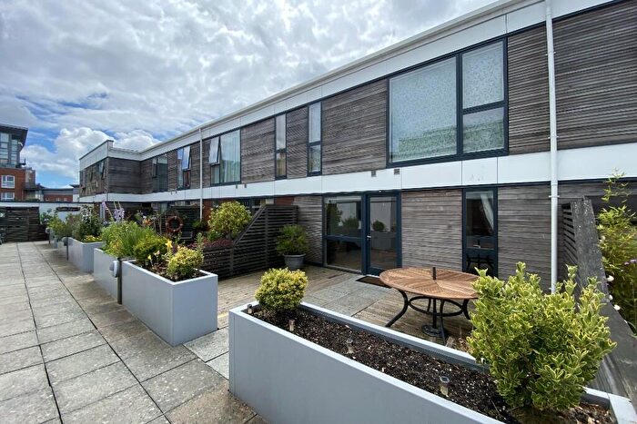 3 Bedroom Maisonette To Rent In Garden Quays, Pitwines Close, Poole, BH15