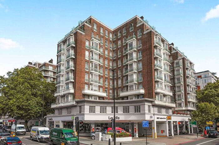 3 Bedroom Flat For Sale In Gloucester Place, London, NW1