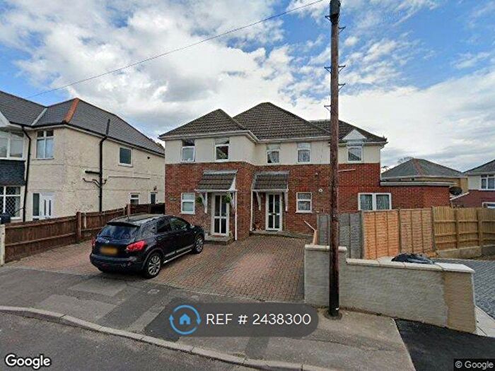 2 Bedroom Flat To Rent In Somerley Court, Bournemouth, BH9