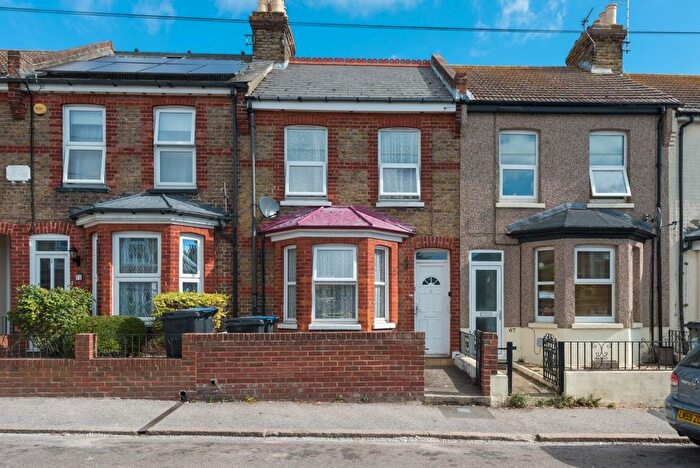 2 Bedroom Property To Rent In Cecilia Road, Ramsgate, CT11