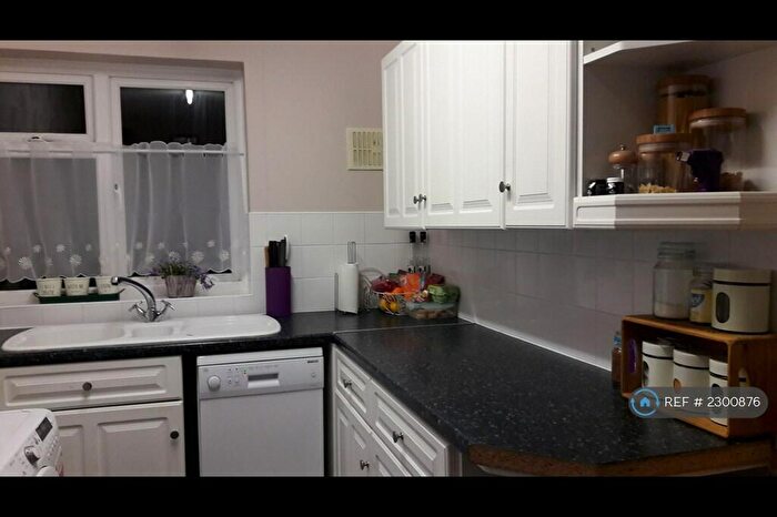 2 Bedroom Flat To Rent In Blackmore Court, Melksham, SN12