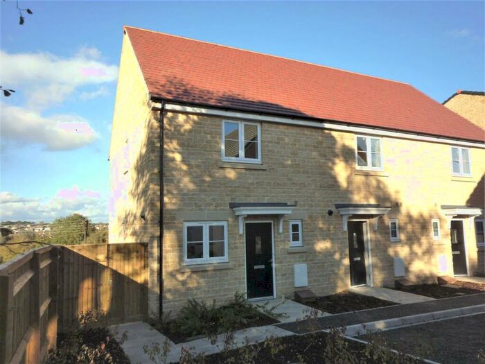 2 Bedroom Terraced House To Rent In Chippenham, SN15