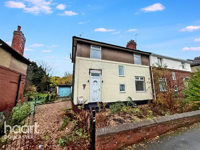 3 Bedroom Semi-Detached House For Sale In Woodlands Terrace, Doncaster, DN12