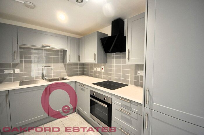 3 Bedroom Flat To Rent In William Road, Euston, NW1