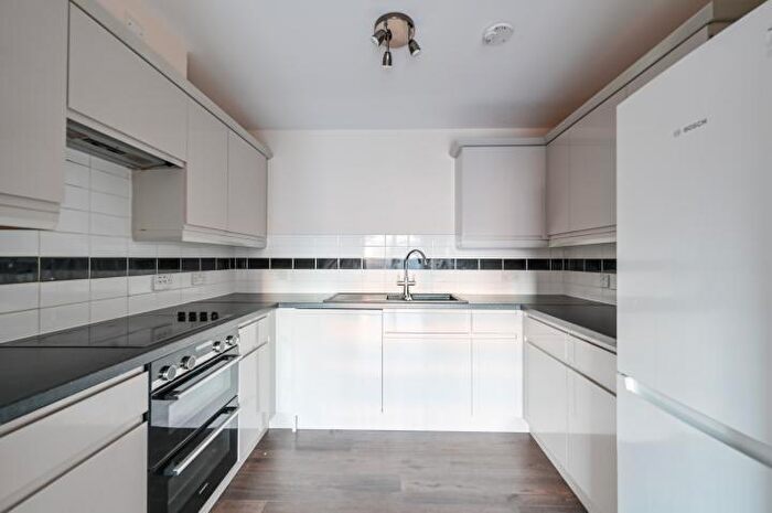 2 Bedroom Flat For Sale In Gean Court, London Square, Cline Road, London, N11
