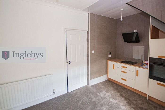 1 Bedroom Terraced House For Sale In New Company Row, Skinningrove, TS13