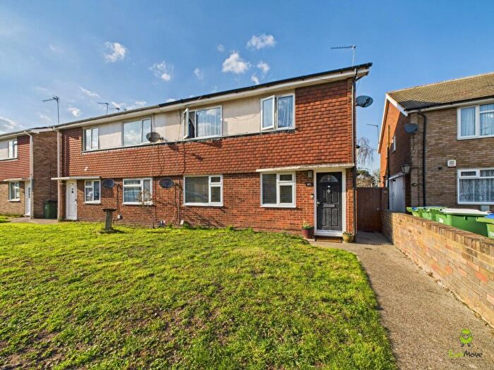 2 Bedroom Ground Maisonette To Rent In Lessness Park, Belvedere, Kent, DA17