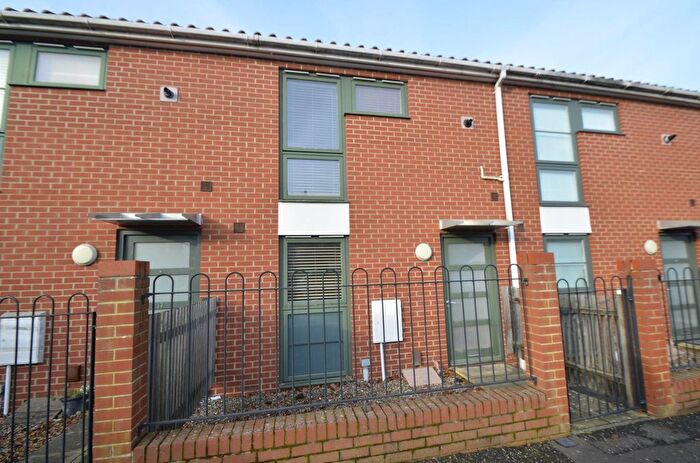 1 Bedroom Property To Rent In Park House Court, Norwich, NR3