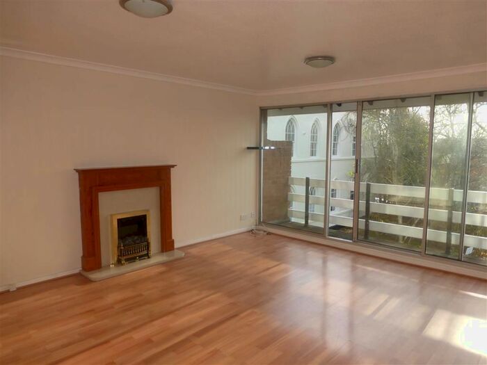 2 Bedroom Flat To Rent In Newton Road, Great Barr, Birmingham, B43