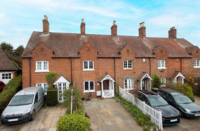 3 Bedroom Terraced House For Sale In Solesbridge Lane, Chorleywood, WD3