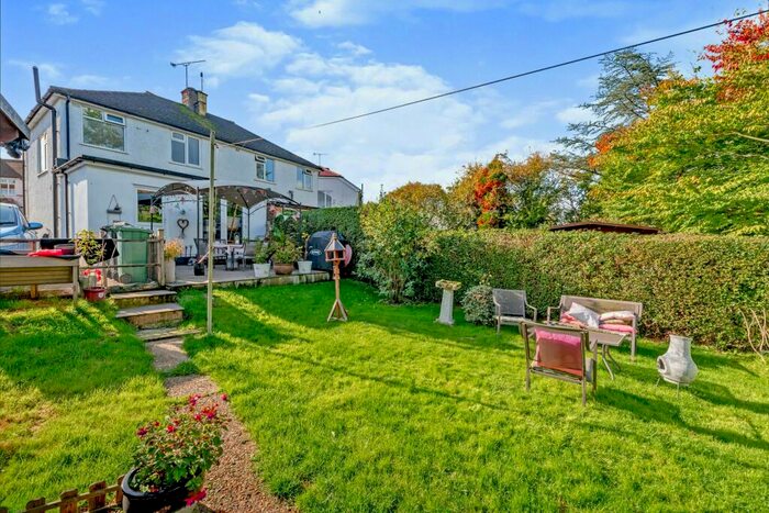 3 Bedroom House To Rent In Prince Albert Square, Redhill, RH1