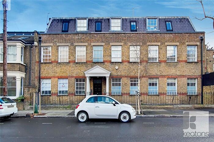 1 Bedroom Flat To Rent In College Terrace, Bow, London, E3