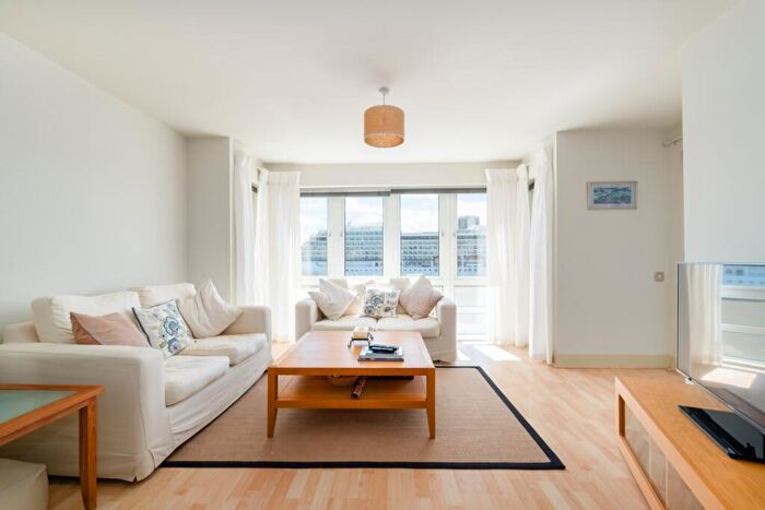 2 Bedroom Apartment To Rent In St. Davids Square, E14