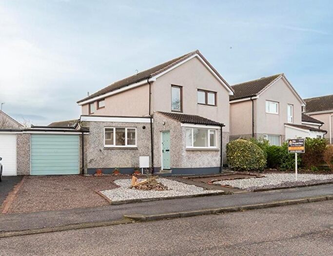 4 Bedroom Link Detached House For Sale In Crawford Gardens, St. Andrews, KY16