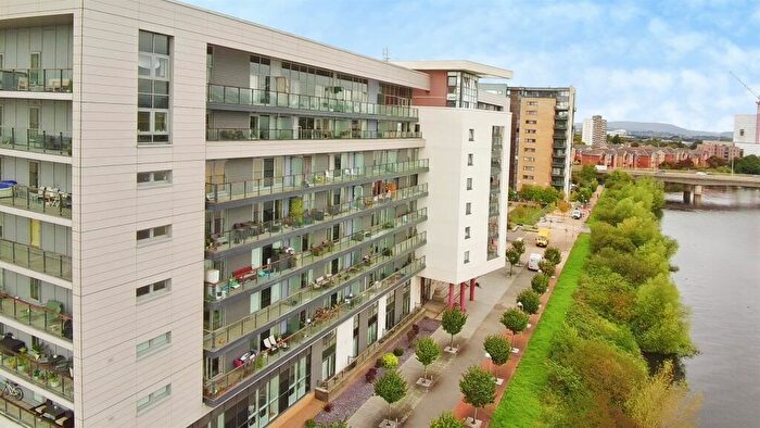 2 Bedroom Apartment For Sale In Ferry Court, Cardiff, CF11