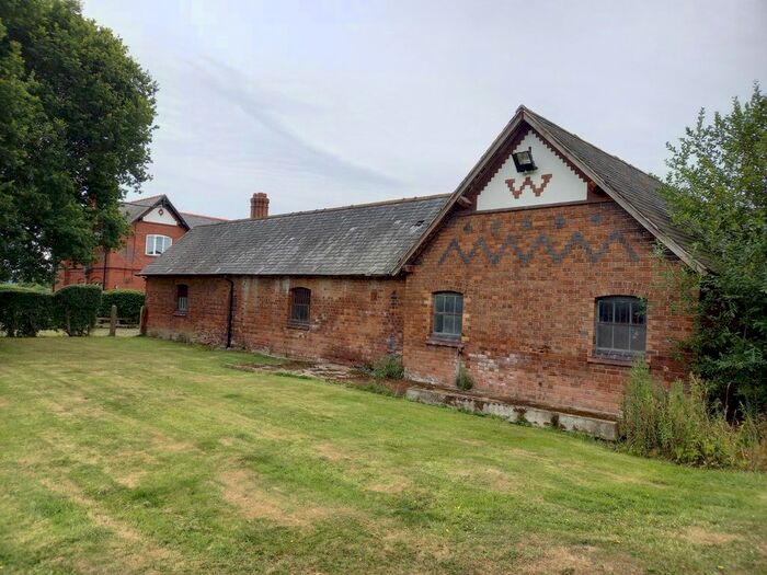 Land For Sale In Dodleston Lane, Pulford, Chester, CH4