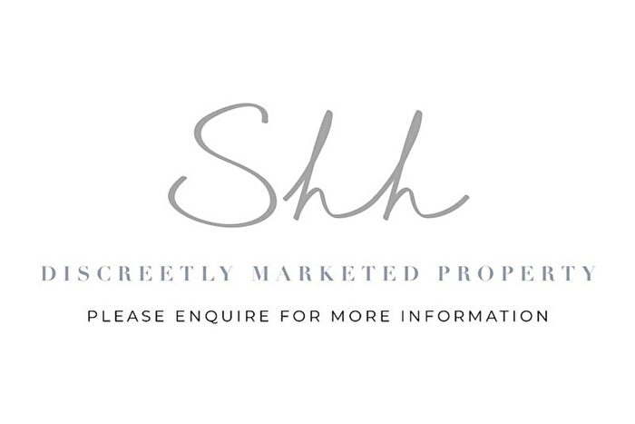 5 Bedroom Detached House For Sale In Sneyd Park, Bristol, BS9