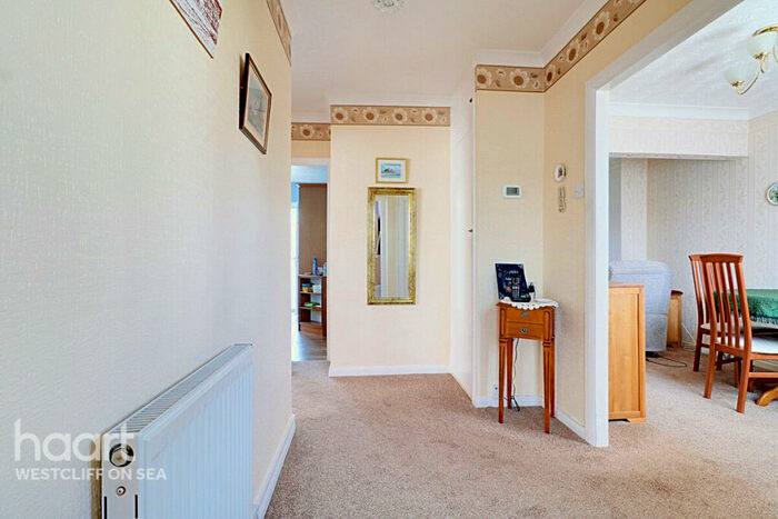 2 Bedroom Semi-Detached Bungalow For Sale In Thornford Gardens, Southend-On-Sea, SS2