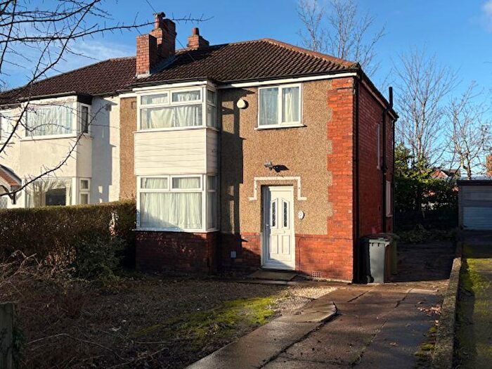 3 Bedroom Semi Detached House To Rent In Springbank Crescent, Leeds, LS6