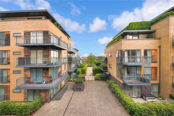 1 Bedroom Apartment To Rent In Marlowe House, Kingsley Walk, Cambridge, CB5