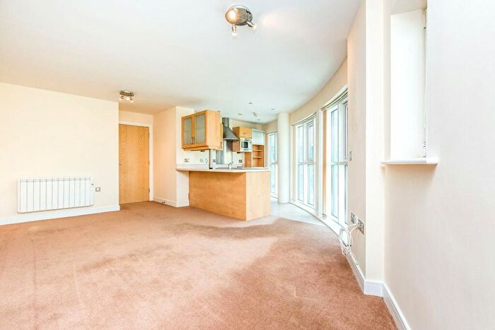 2 Bedroom Flat To Rent In Briton Street, Southampton, Hampshire, SO14