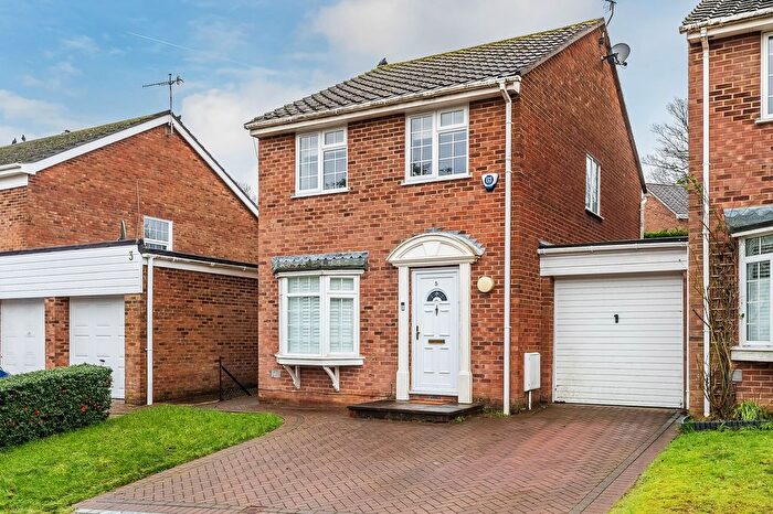 3 Bedroom Link Detached House For Sale In Clarendon Way, Tunbridge Wells, TN2