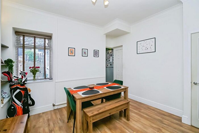 3 Bedroom Terraced House For Sale In Quarella Street, Barry, CF63