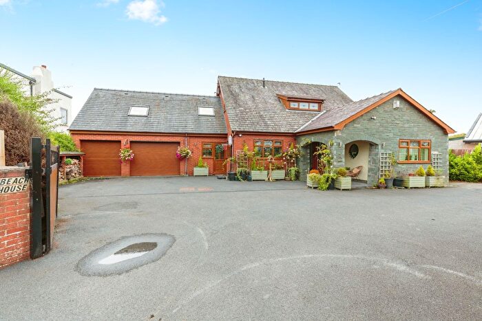 5 Bedroom Detached House For Sale In Preston Old Road, Clifton, Preston, Lancashire, PR4