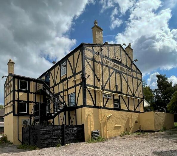 Studio To Rent In Albion Drive, Aspull, Wigan, WN2