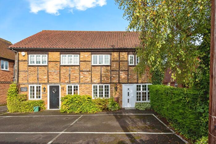 2 Bedroom House To Rent In Ardington Courtyard, Witley, GU8