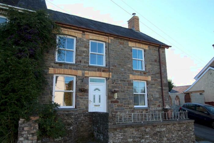 3 Bedroom Cottage For Sale In Gorrig, Llandysul, SA44