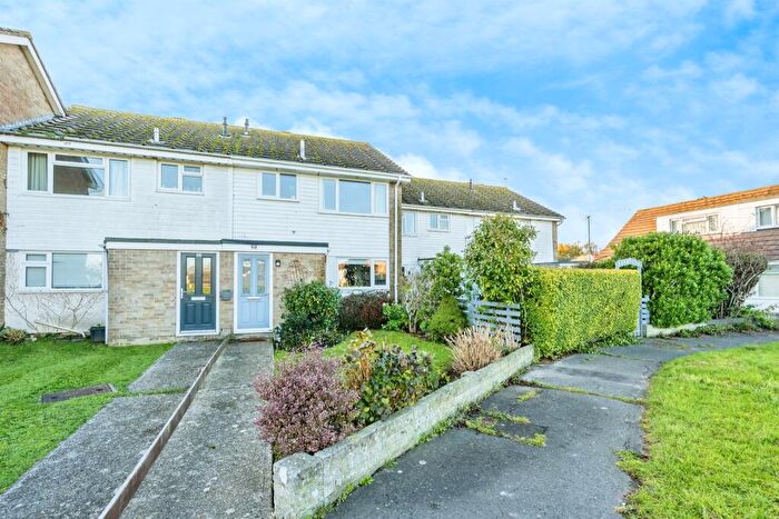 3 Bedroom Terraced House For Sale In Elbridge Crescent, Bognor Regis, PO21