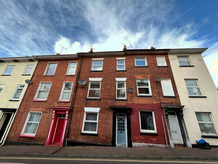 1 Bedroom Apartment To Rent In Available Now One Bedroom Top Floor Apartment, Exmouth, EX8