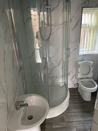 2 Bedroom Flat To Rent In Knox Road, Wolverhampton, WV2