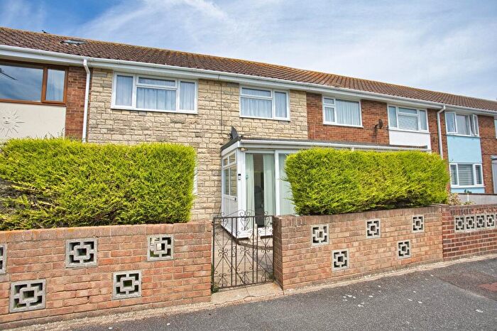 3 Bedroom Terraced House For Sale In Hollands Avenue, Folkestone, Kent, CT19