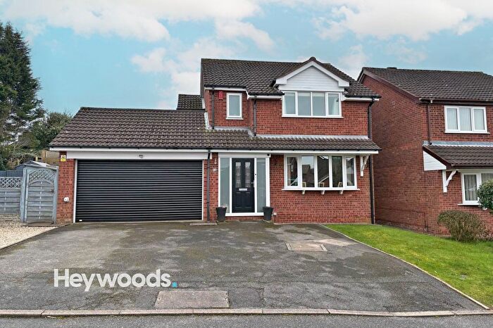 3 Bedroom Detached House For Sale In Pinehurst Close, Westbury Park, Newcastle-Under-Lyme, ST5