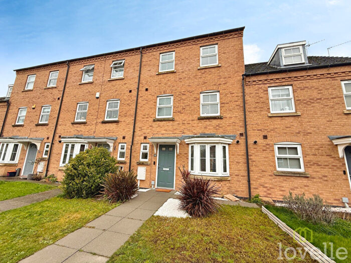 4 Bedroom Town House For Sale In Greenfinch Crescent, Lincoln, LN6