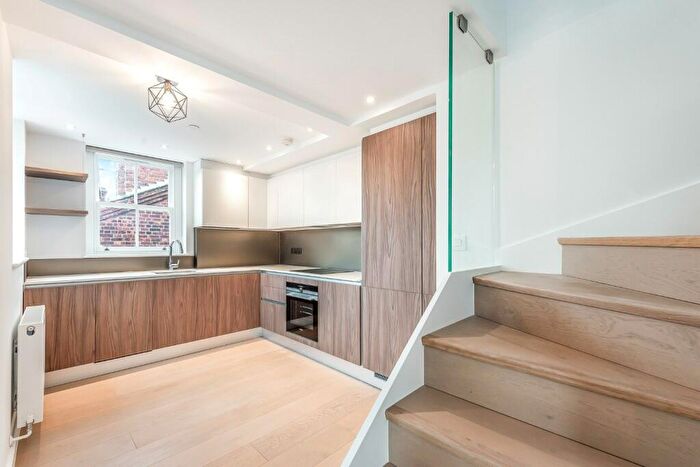 1 Bedroom Flat To Rent In Compayne Gardens, NW6