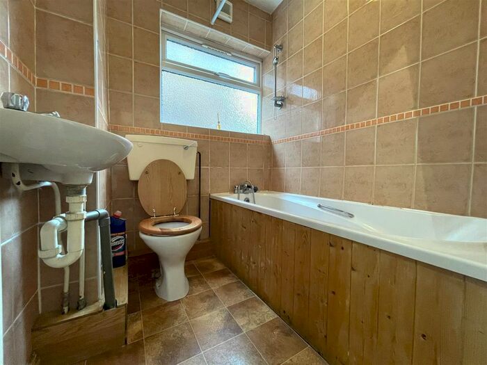 2 Bedroom Maisonette To Rent In Edendale Road, Bexleyheath, DA7